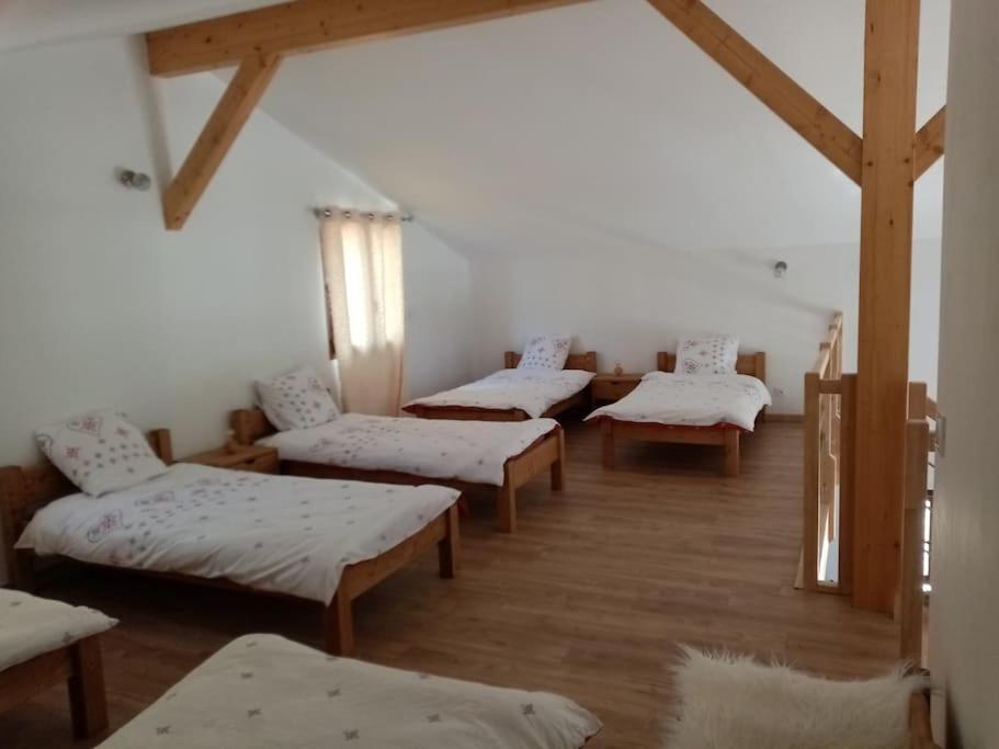 Chalet El Cant Dels Ocells Fillols Exterior foto