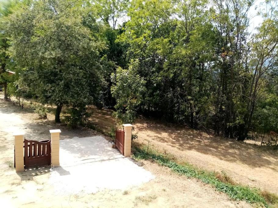 Chalet El Cant Dels Ocells Fillols Exterior foto